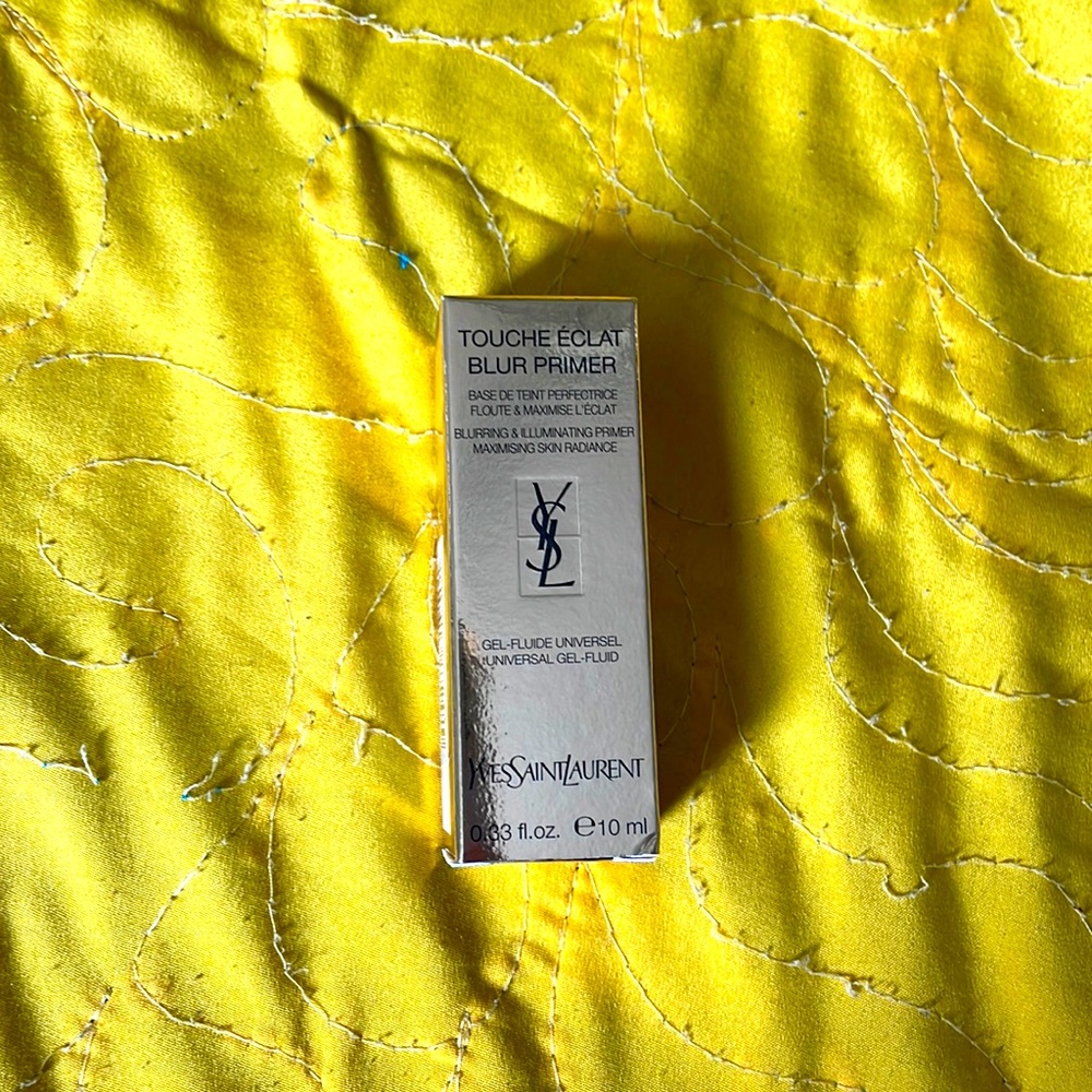 YSL Touché Eclat Blur Primer